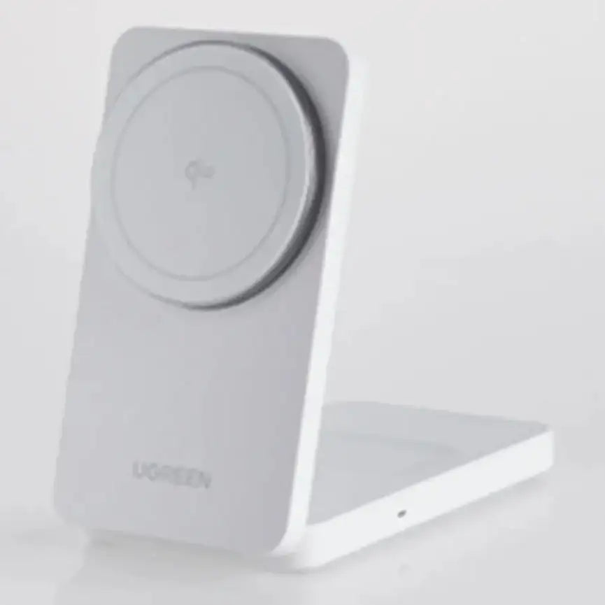 W706 | UGREEN | 2-in-1 Magnetic Wireless Charger 20w | 45057 - GulfStore.com