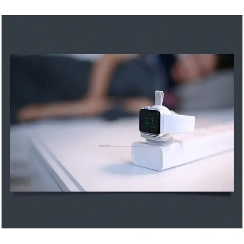 UGreen Magnetic Wireless Charger for Apple Watch - GulfStore.com