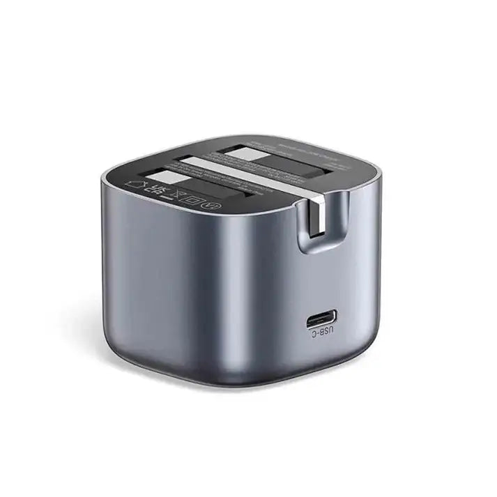 UGREEN Nexode 30W USB-C PD GaN Fast Charger UK folding foot CD305 - Black - GulfStore.com