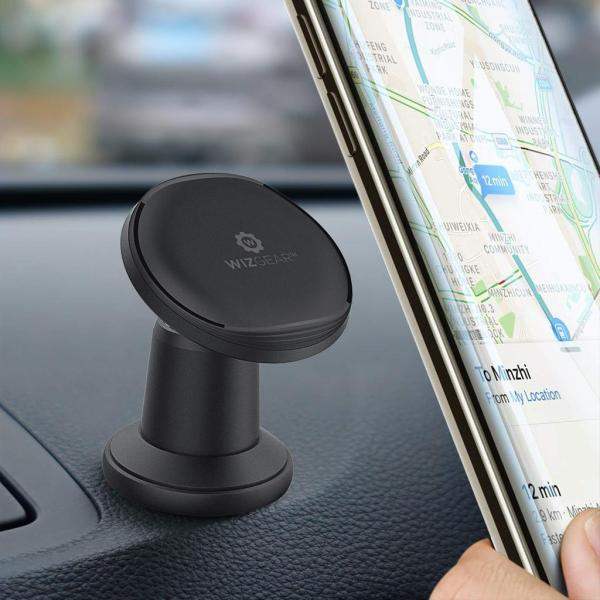 Wizgear Magnetic Metal Car Mount - GulfStore.com