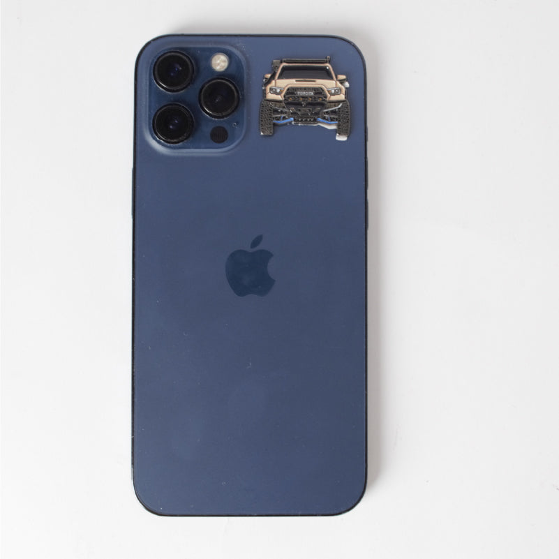 ملصق تويوتا تندرا باللون الكريمي