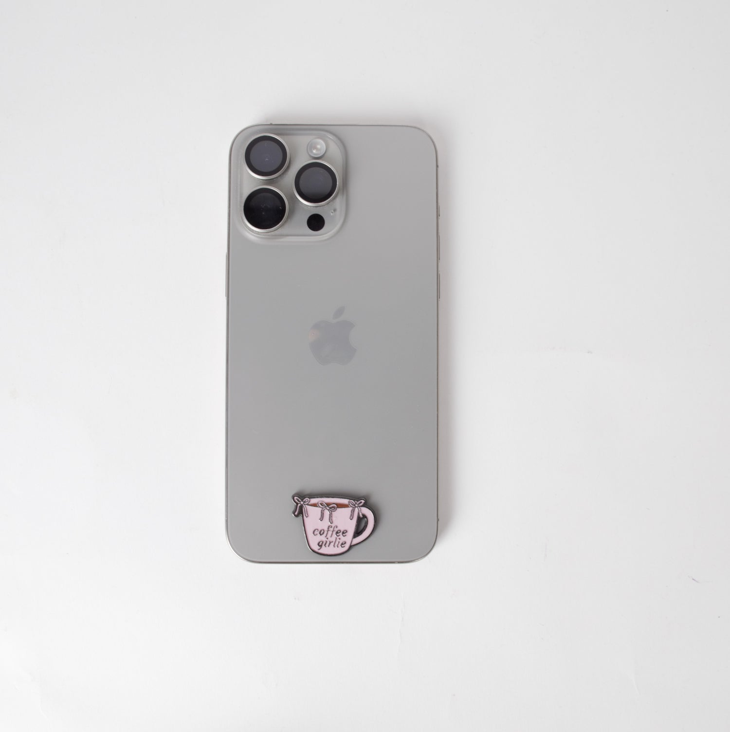 ملصق قهوة وردي أنثوي