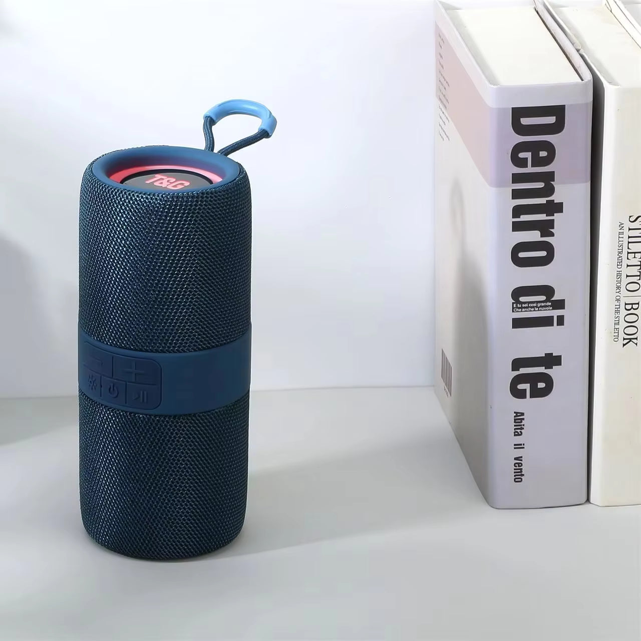 LD-901 , LEEDOR WIRELESS SPEAKER- TF CARD 1200MAH , BLUE