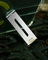 SKINARMA IPHONE 16 PRO HELIX MAG-CHARGE 360° ROTATING STAND - BLK - GulfStore.com
