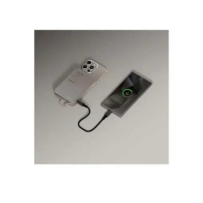 IP158L | Momax 1-Power F.Pass+ 10000mAh Battery Pack with Built-in Cable and Magnetic attachment | Titanium - GulfStore.com