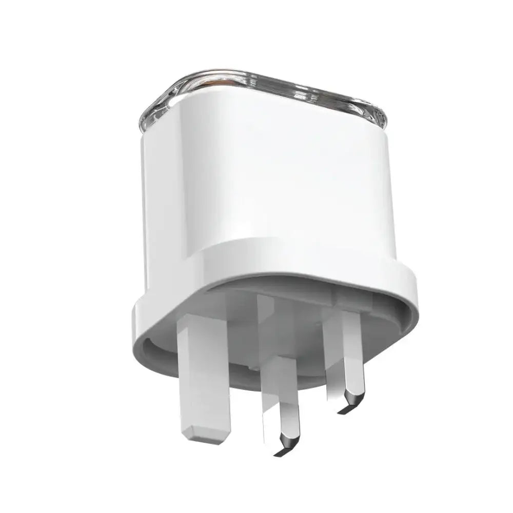 UM51UKW | Momax 1-Charge Flow 35W 2-Port Charger | UK | White - GulfStore.com