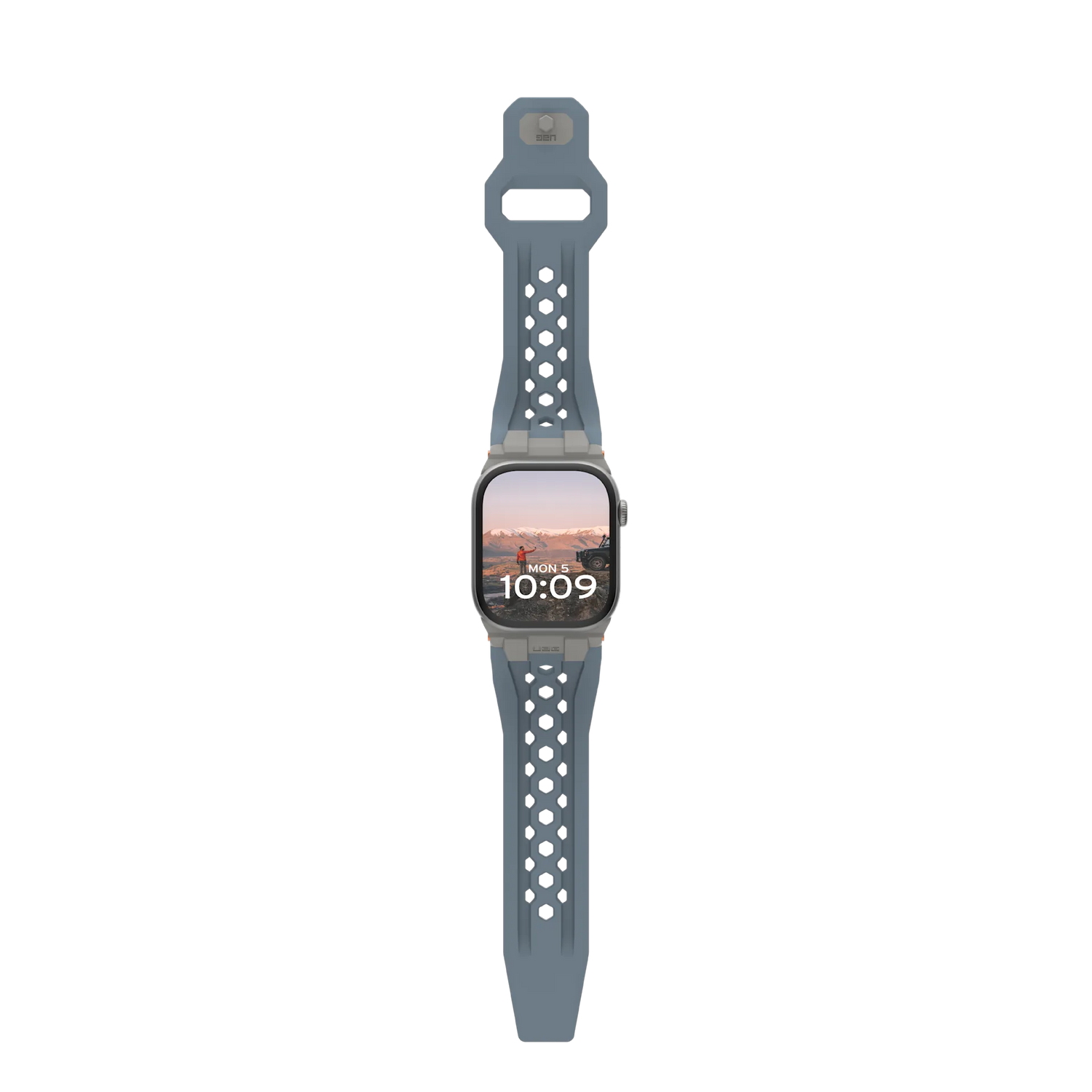 UAG | 194158114136 | UAG Apple Watch 49/45/44/42 Monarch Strap Cloud Blue/Titanium