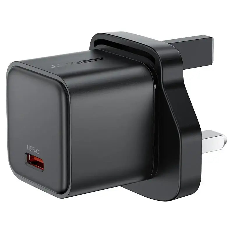 AceFast | 18492 | A123 | PD20W Gan (Usb C) Charger Display Set (P5) | UK | Black - GulfStore.com