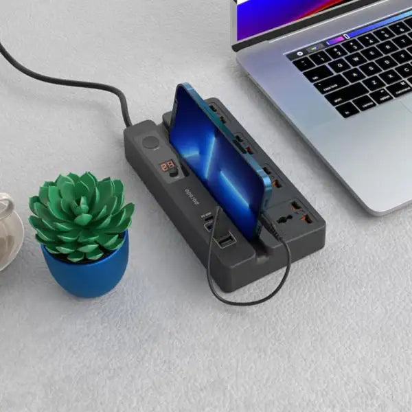 Porodo 4 AC 3 USB & USB-C PD 35W Socket 3M 3000W UK Black - GulfStore.com