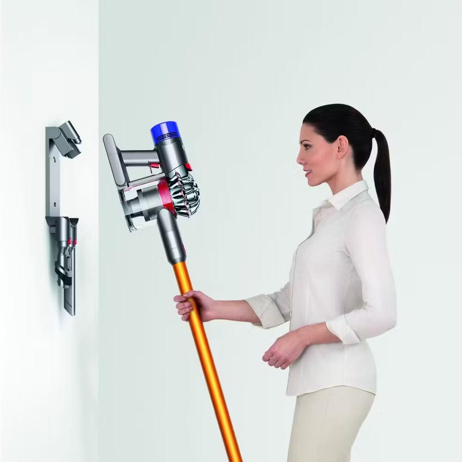 DYSON V8 ABSOLUTE Silver Yellow