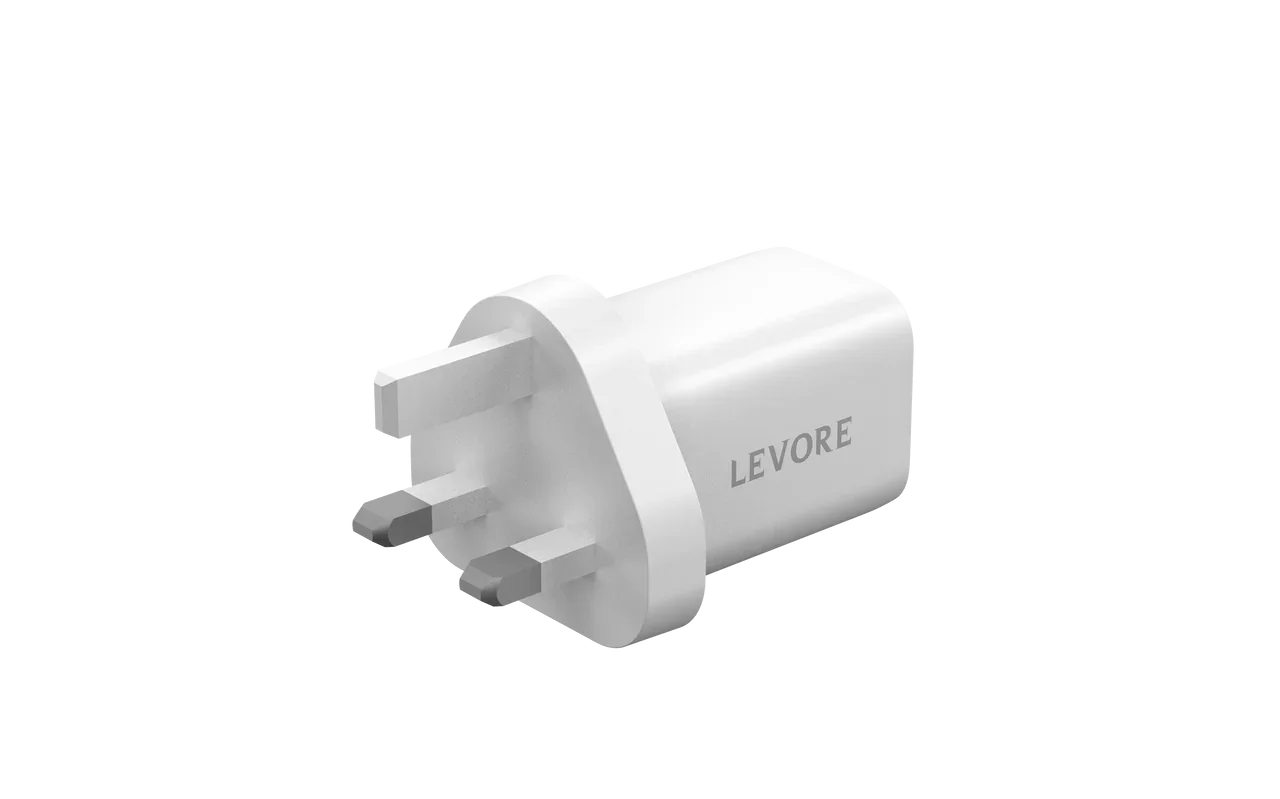 شاحن حائط Levore 33 وات 1XUSB-C PD و1XUSB-A QC3 - أبيض - LGW121-WH