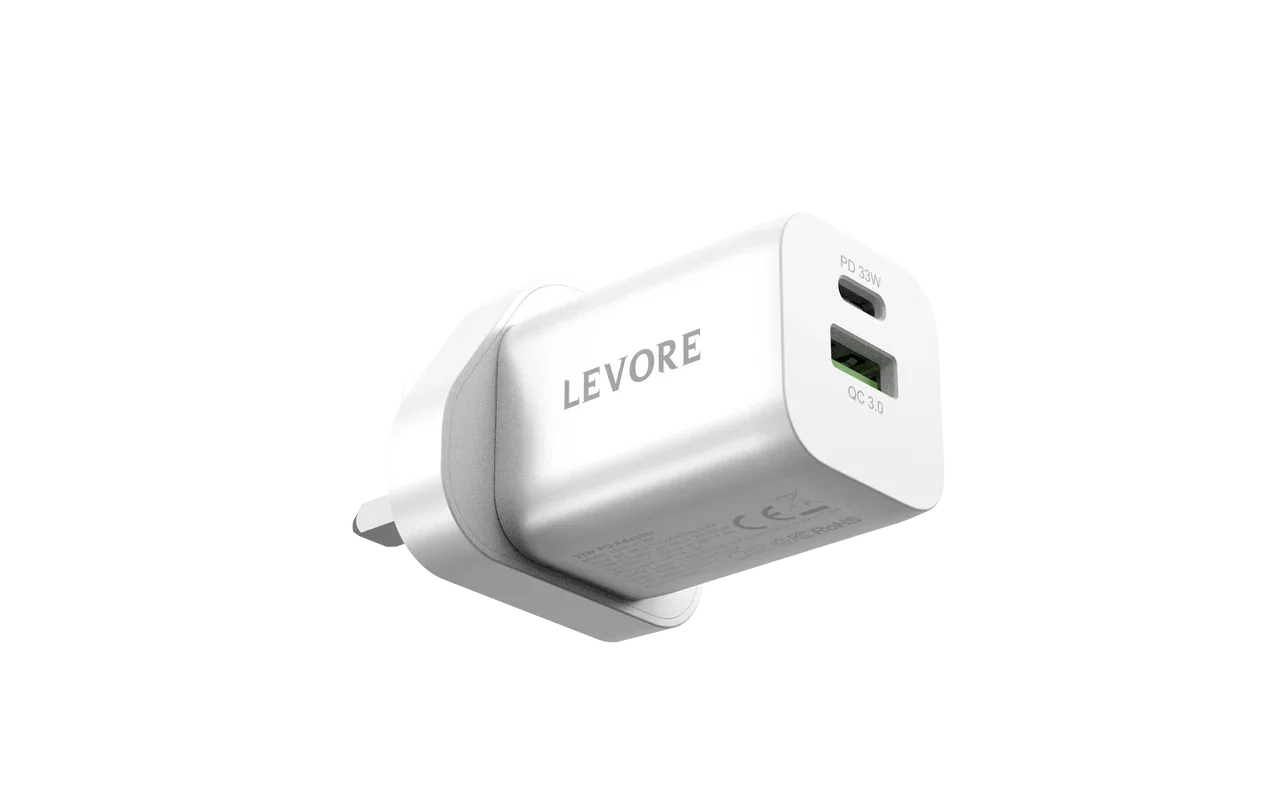 شاحن حائط Levore 33 وات 1XUSB-C PD و1XUSB-A QC3 - أبيض - LGW121-WH