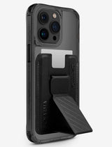 SKINARMA IPHONE PRO (2023) 6.7"SAIDO MAG-CHARGE + حامل بطاقات مغناطيسي KADO (حزمة شاملة)