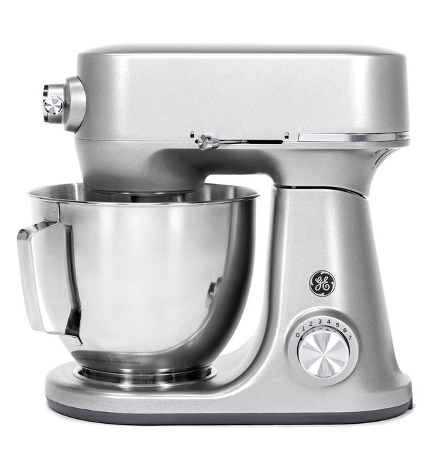 GE Stand mixer, silver