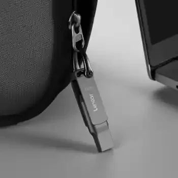 128GB Lexar® Dual Type-C and Type-A USB 3.1 flash drive, up to 130MB/s read