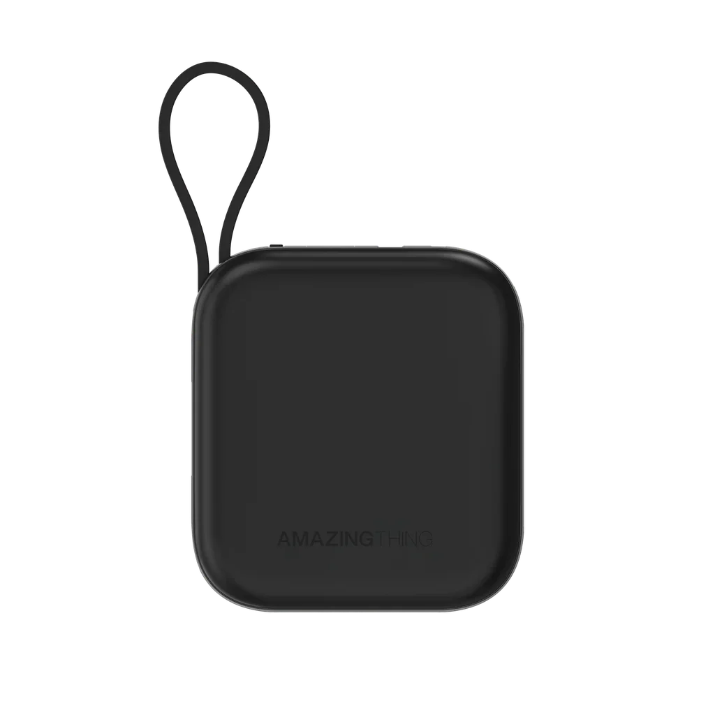 AMAZINGTHING | 17942 | باور بانك ثندر جو بسعة 10000 مللي أمبير/ساعة مع كابلين USB-C مدمجين | أسود