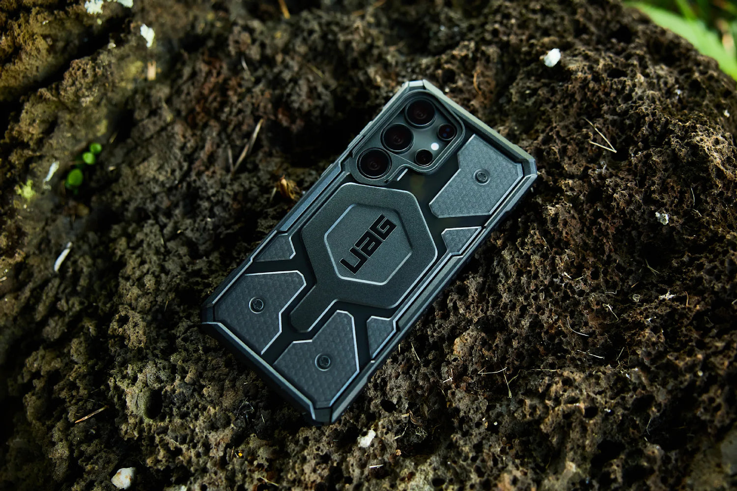 UAG | 214483114333 | UAG Samsung Galaxy S25 Ultra Pathfinder Clear MagSafe Case