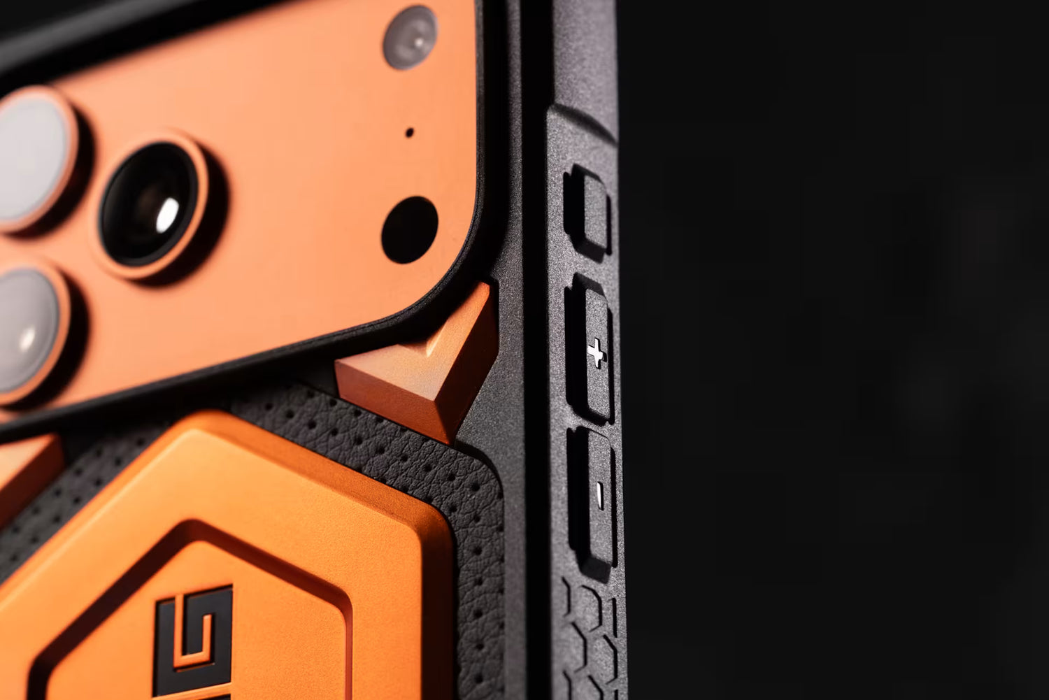UAG iPhone 17 Pro Max Monarch Pro Magsafe Case | Orange