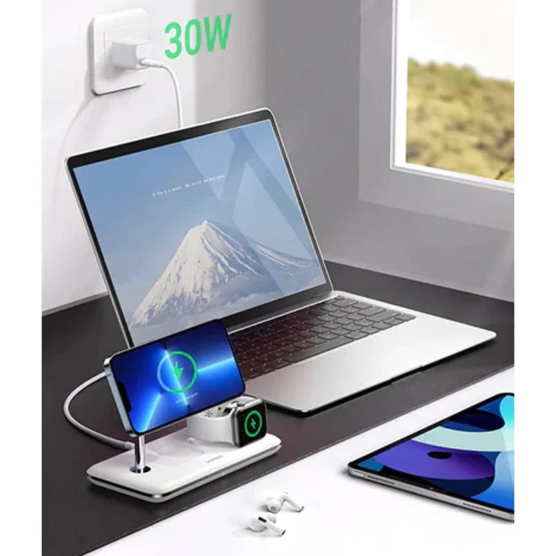 UGreen 3-in-1 MagSafe Wireless Charging Station - GulfStore.com